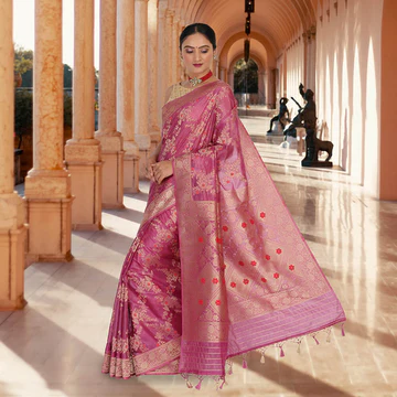 Online Cotton Sarees in the USA - Stay Connected with the Indian Tradition and Culture