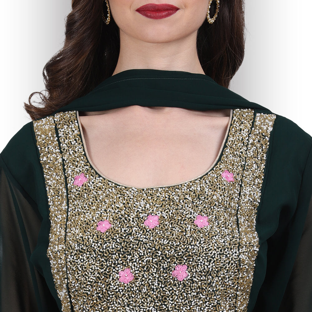 princess-jasmine-style-hand-embroidered-lehenga22
