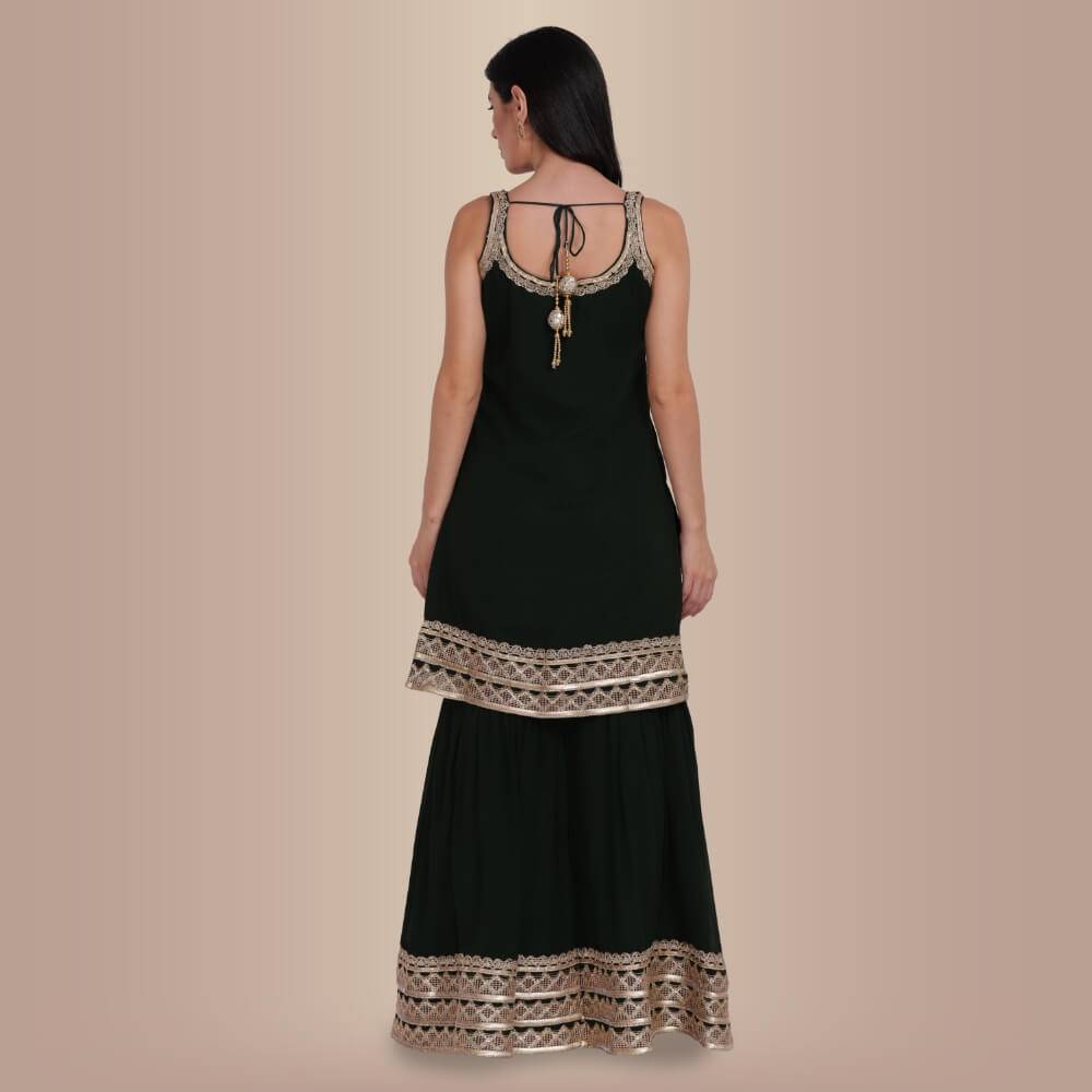 elegant-garara-set-with-gold-accent-dark-green