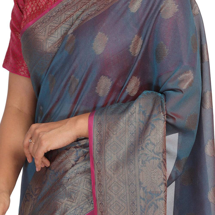 Tanchoi  Banarasi  silk sari  with contrast pallu - Gray