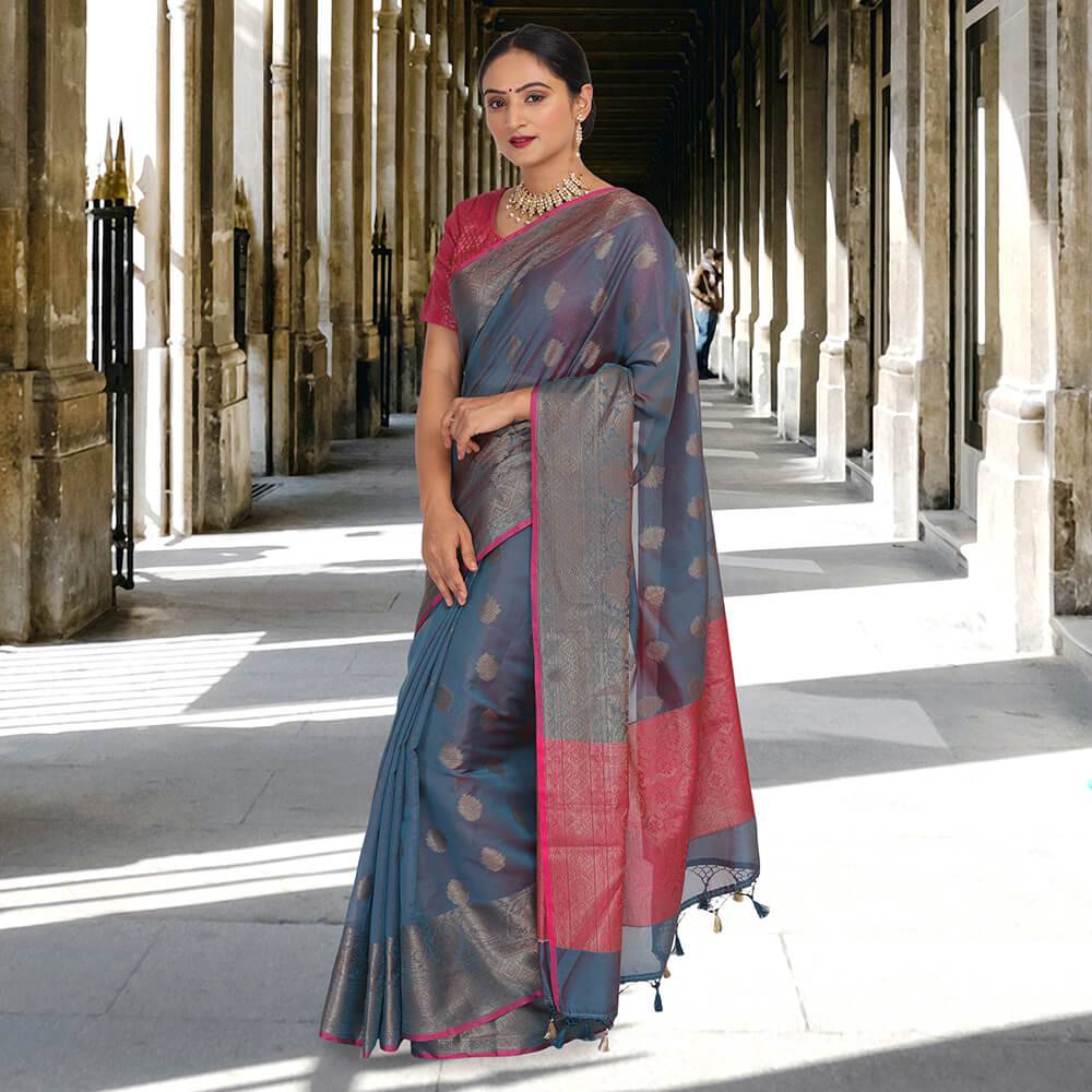 Tanchoi  Banarasi  silk sari  with contrast pallu - Gray