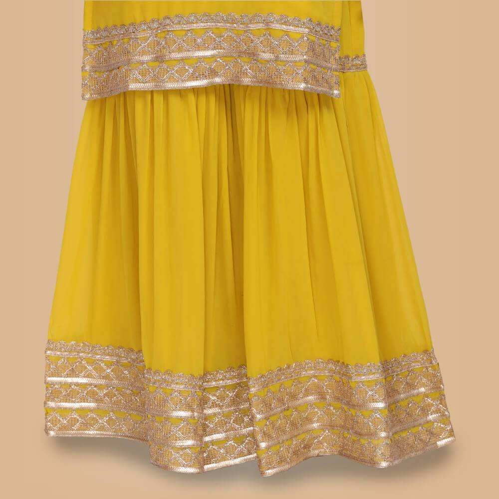 elegant-garara-set-with-gold-accent-yellow